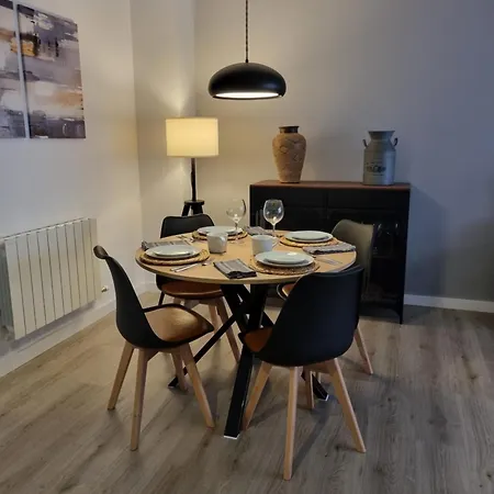 Qehome Confort Y Parquing En El Centro De *