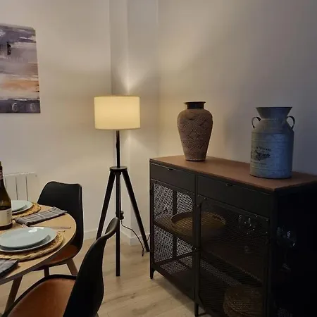 Apartment Qehome Confort Y Parquing En El Centro De