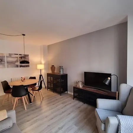 Qehome Confort Y Parquing En El Centro De Manresa