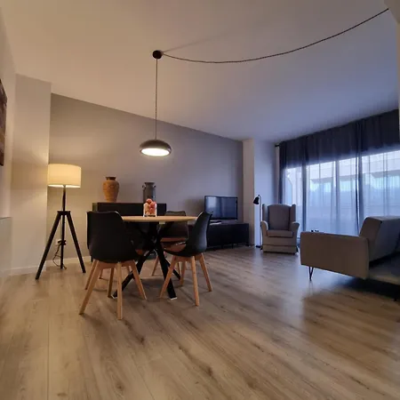Qehome Confort Y Parquing En El Centro De Apartment *
