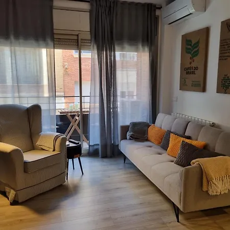 Qehome Confort Y Parquing En El Centro De Apartment
